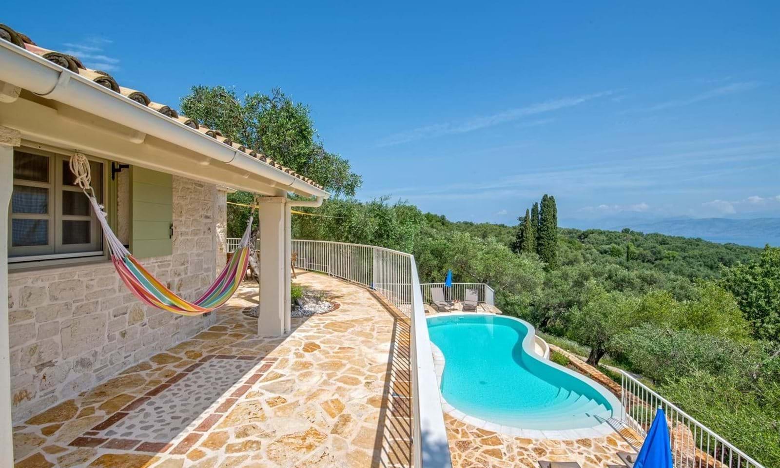 Listing photograph 2 of 14 of the house in Kassiopi, published by Corfu Home Finders.