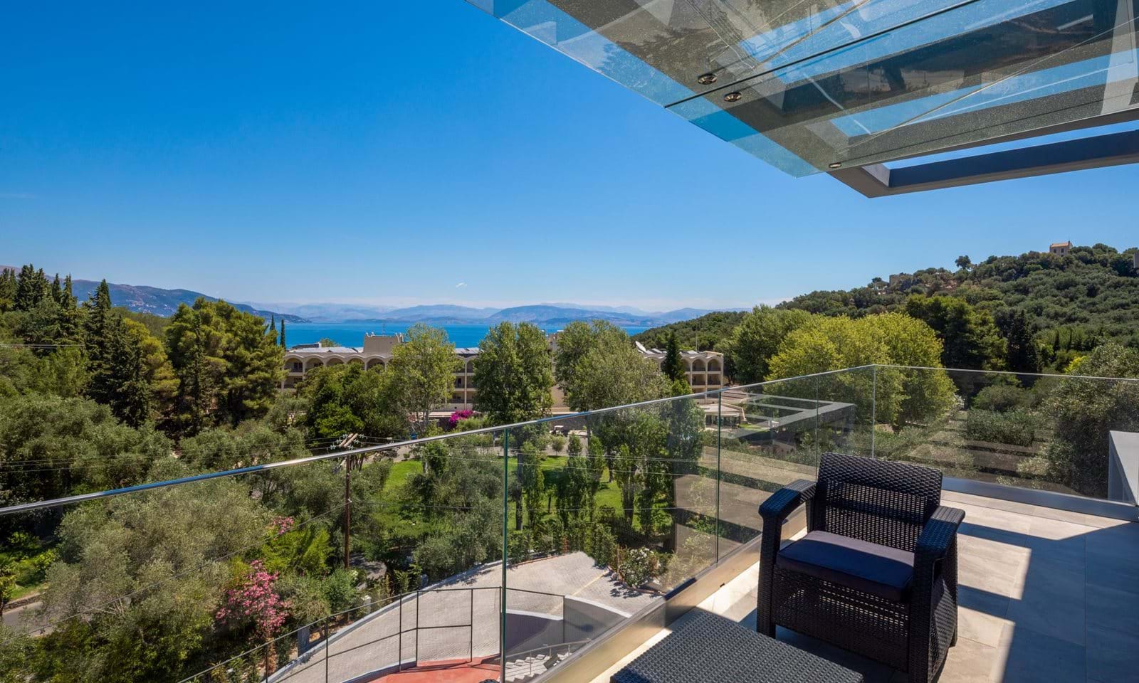 Listing photograph 24 of 29 of the house in Kommeno, published by Corfu Home Finders.