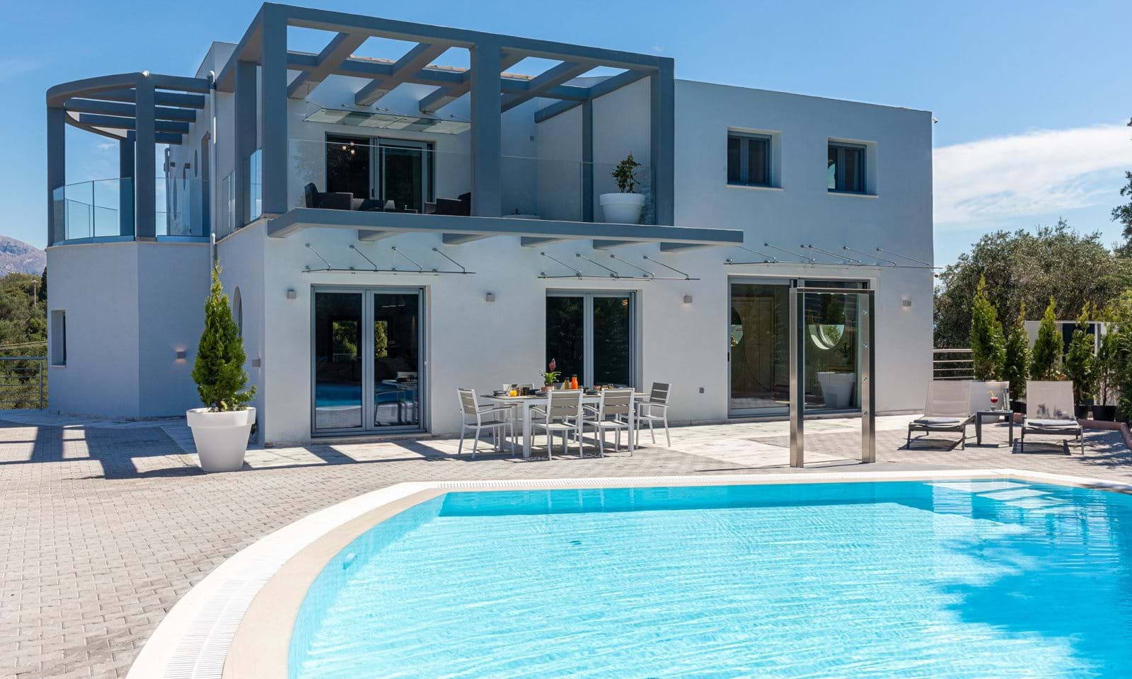 Listing photograph 1 of 29 of the house in Kommeno, published by Corfu Home Finders.
