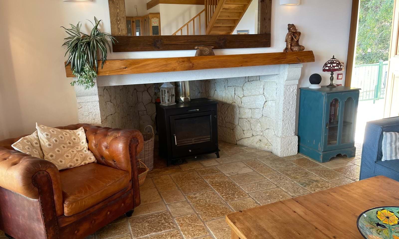 Listing photograph 3 of 25 of the house in Loutses, published by Corfu Home Finders.