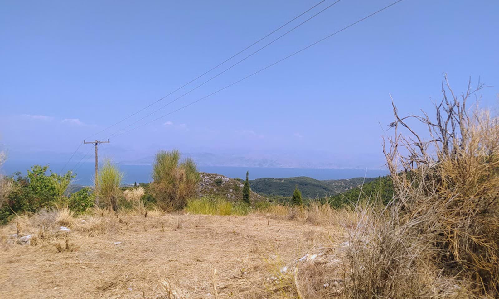 Listing photograph 3 of 10 of the land in Agios Martinos, published by Corfu Home Finders.