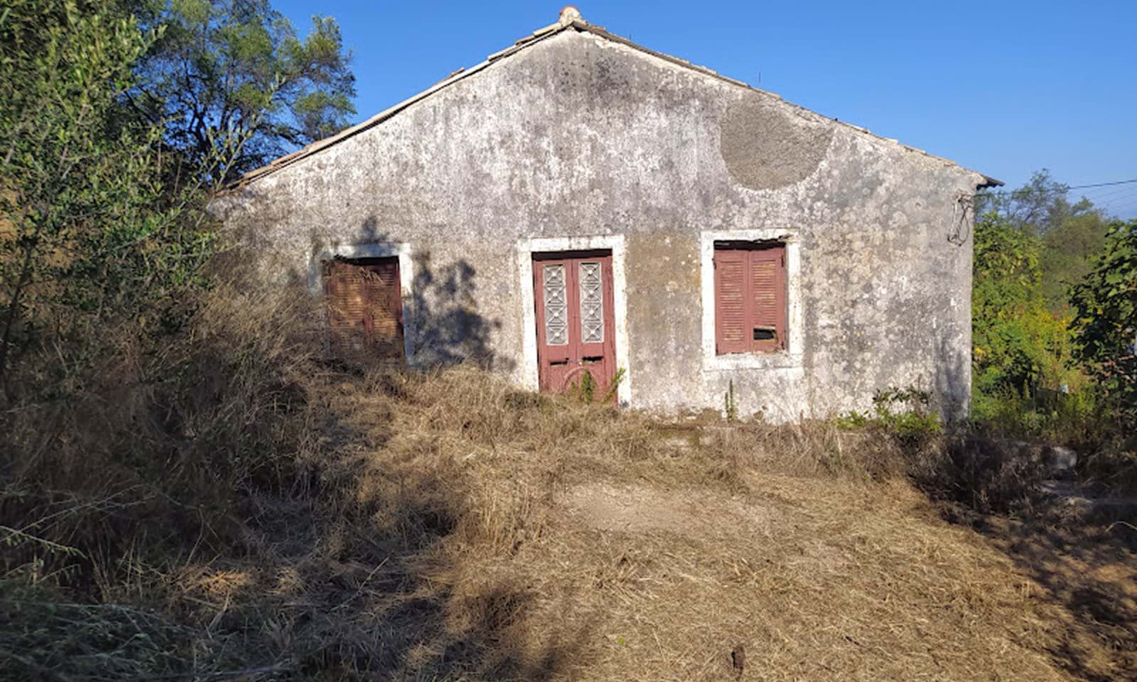 Listing photograph 5 of 6 of the land in Perithia, published by Corfu Home Finders.