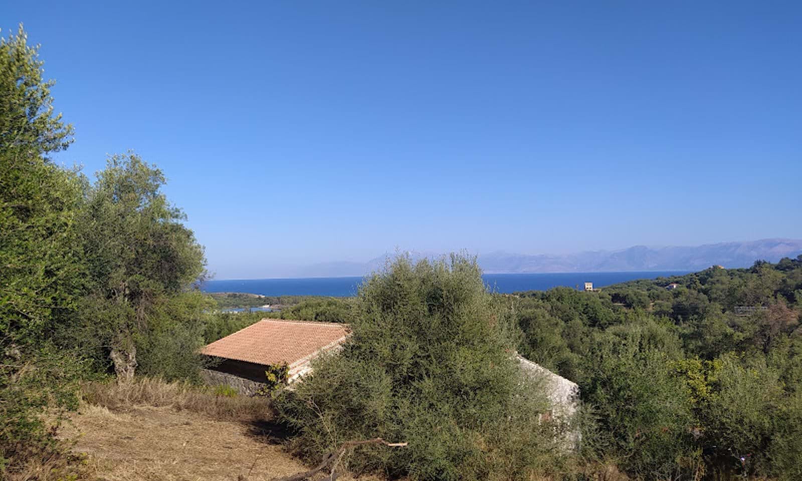 Listing photograph 1 of 6 of the land in Perithia, published by Corfu Home Finders.