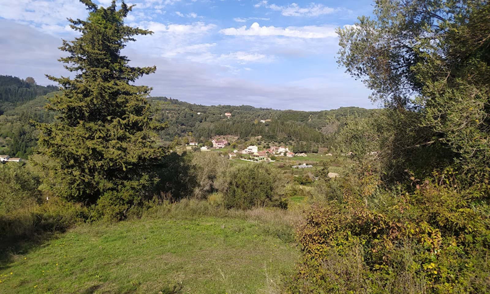Listing photograph 2 of 7 of the land in Sidari, published by Corfu Home Finders.