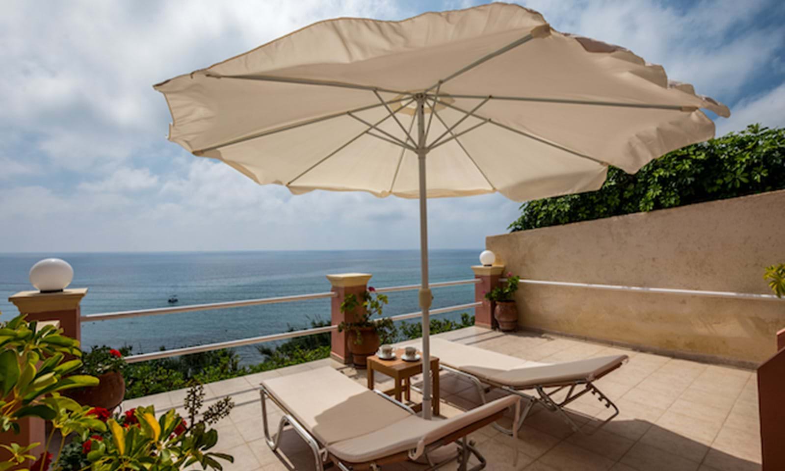 Listing photograph 11 of 16 of the house in Paramonas, published by Corfu Home Finders.