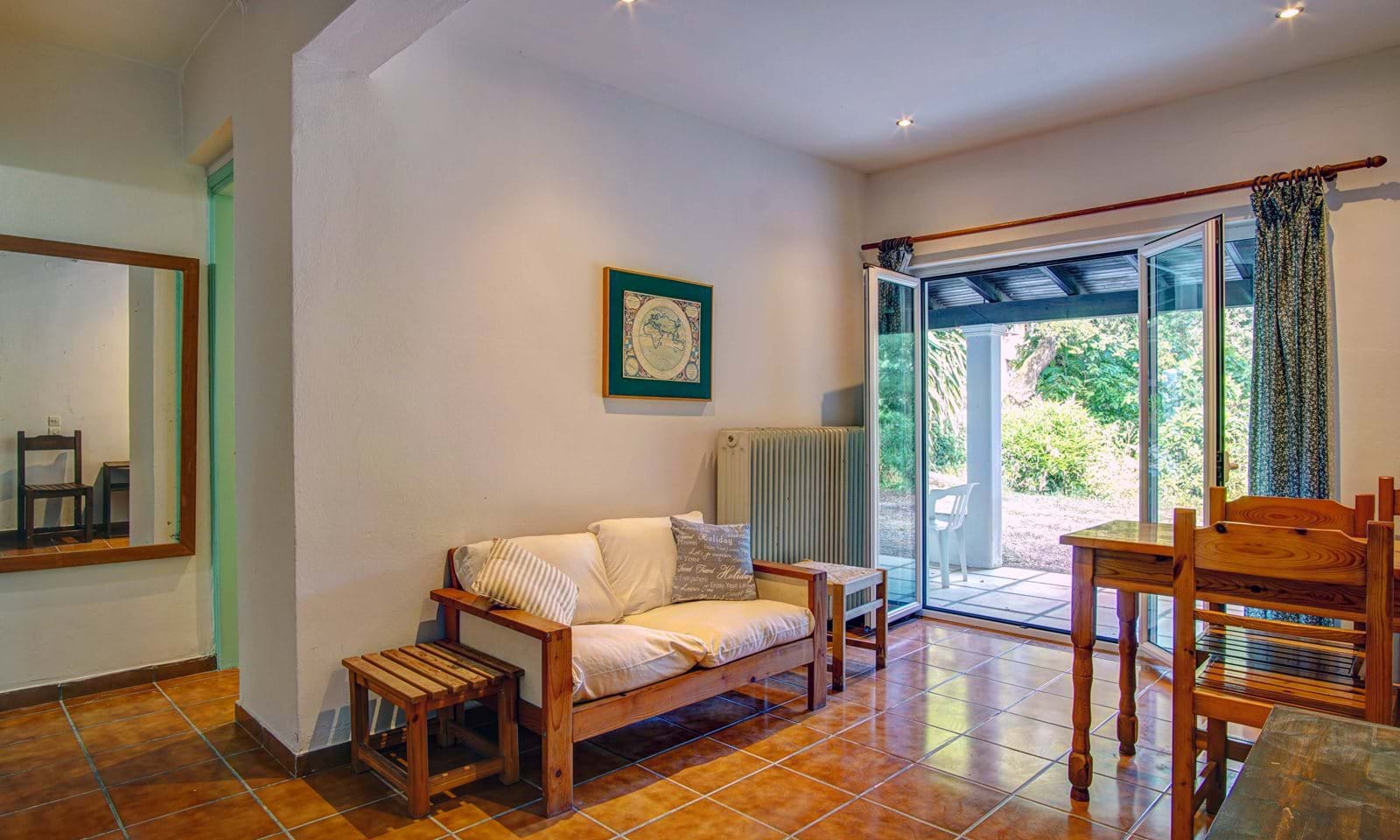 Listing photograph 10 of 24 of the house in Kynopiastes, published by Corfu Home Finders.