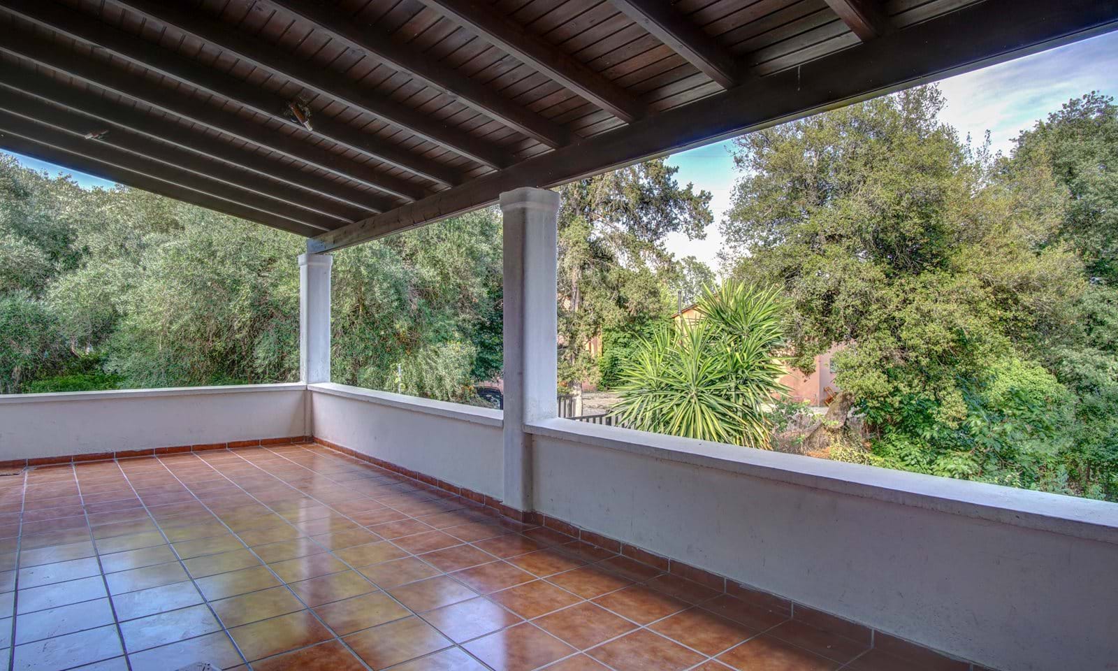 Listing photograph 22 of 24 of the house in Kynopiastes, published by Corfu Home Finders.