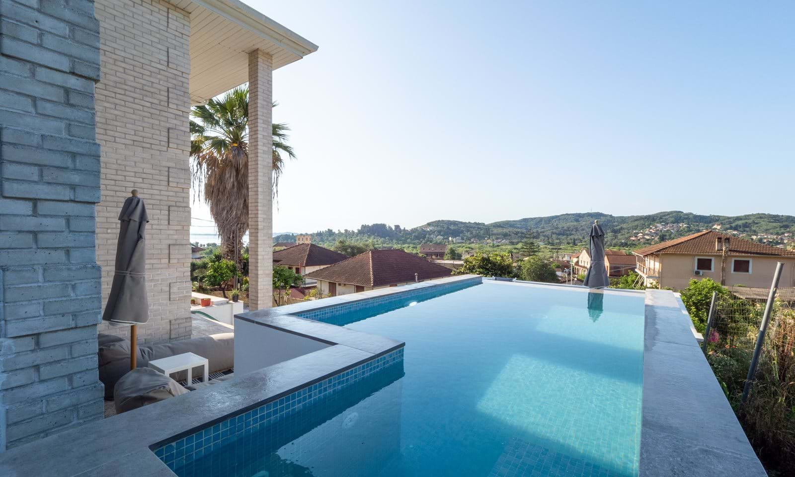 Listing photograph 1 of 29 of the house in Petriti, published by Corfu Home Finders.