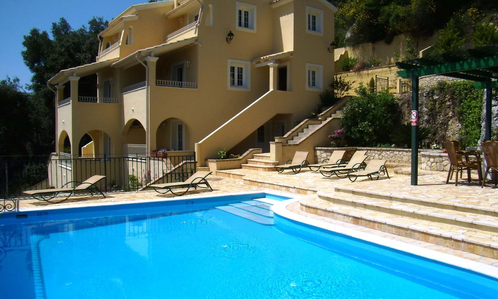 Listing photograph 2 of 14 of the house in Nissaki, published by Corfu Home Finders.
