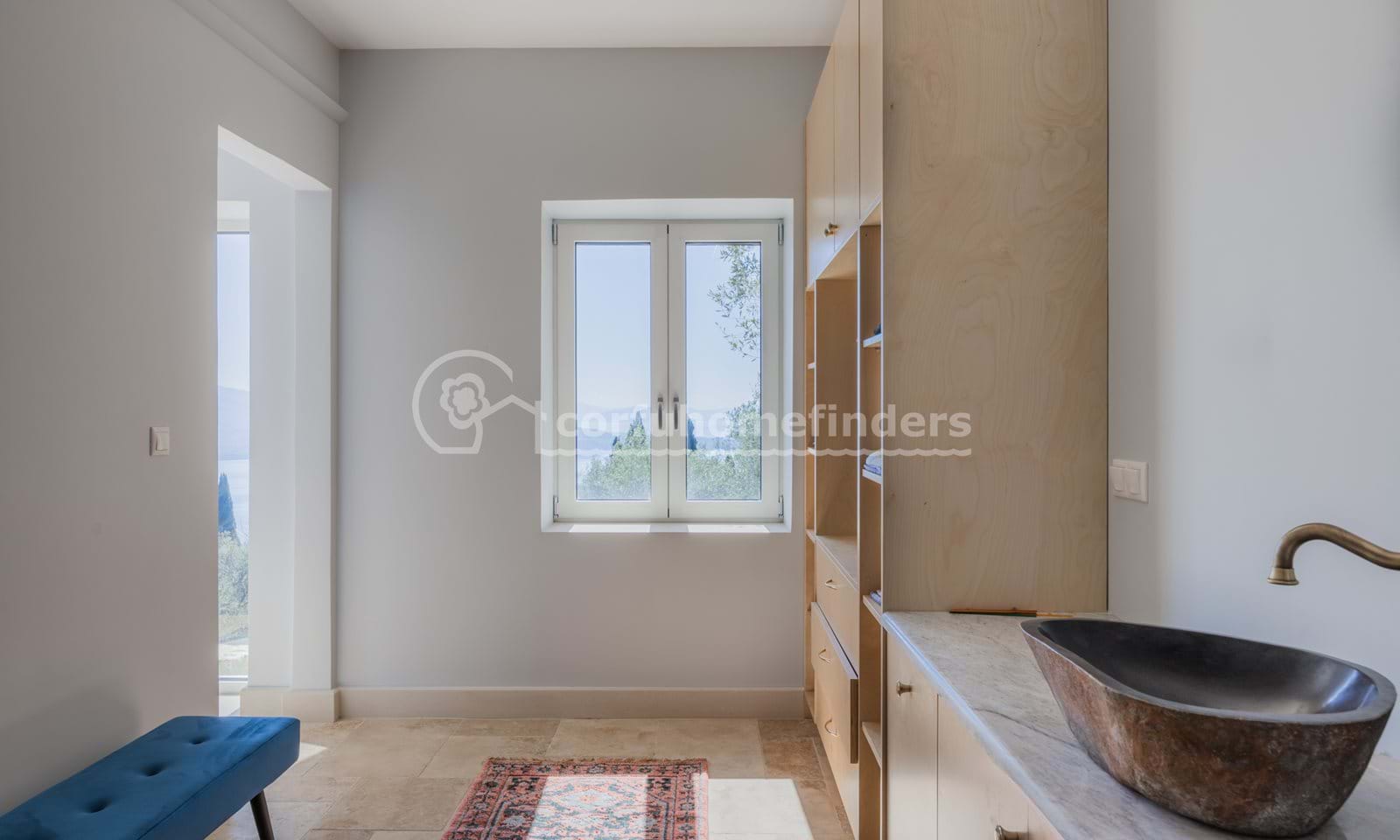 Listing photograph 9 of 37 of the house in Porta, published by Corfu Home Finders.