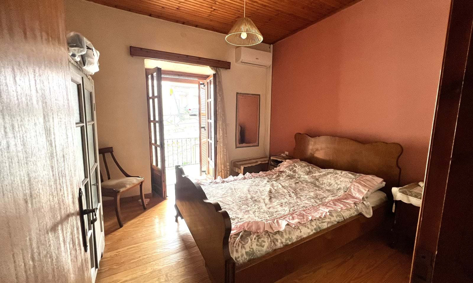 Listing photograph 8 of 13 of the apartment in Episkepsi, published by Corfu Home Finders.