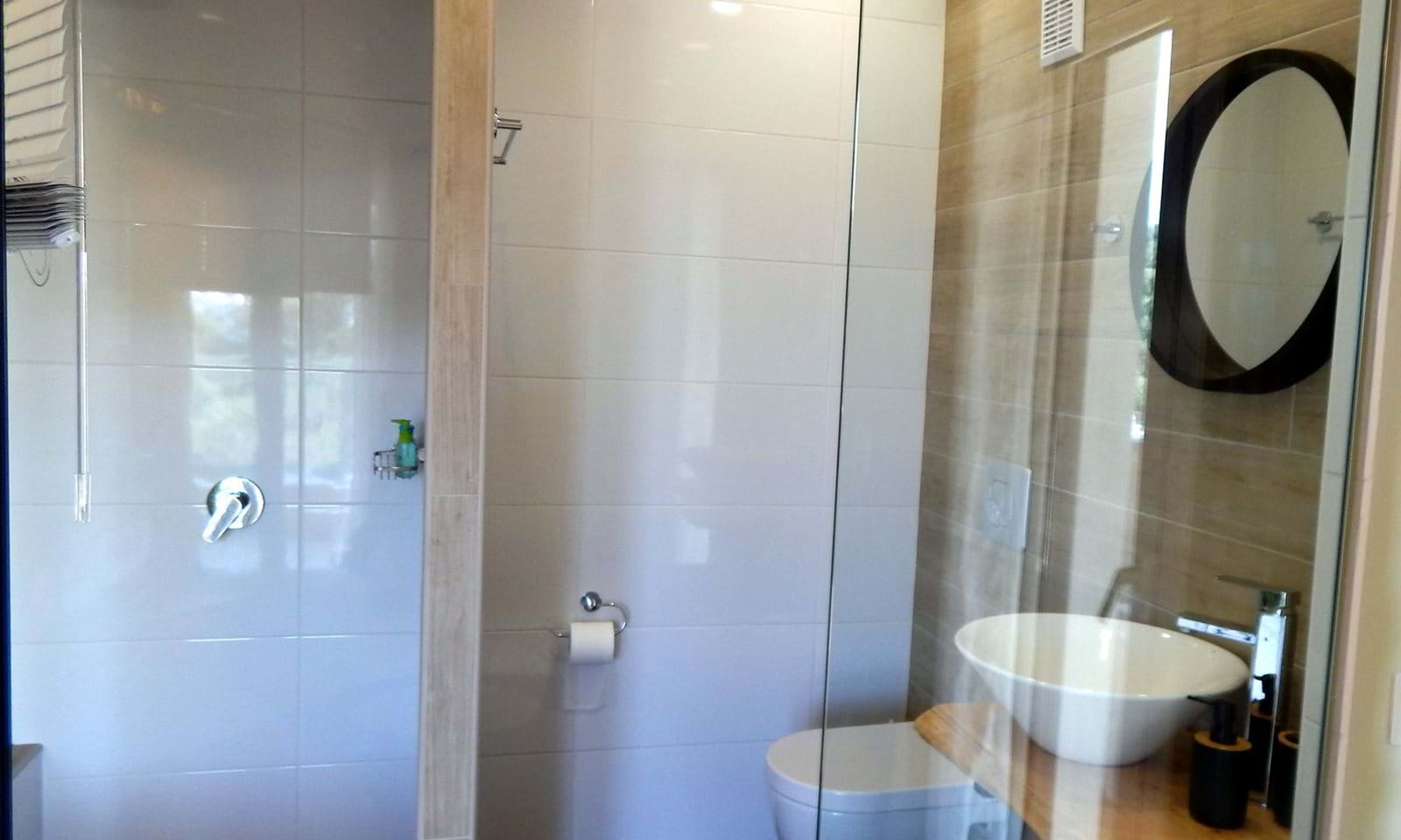 Listing photograph 19 of 32 of the house in Agios Spiridon, published by Corfu Home Finders.