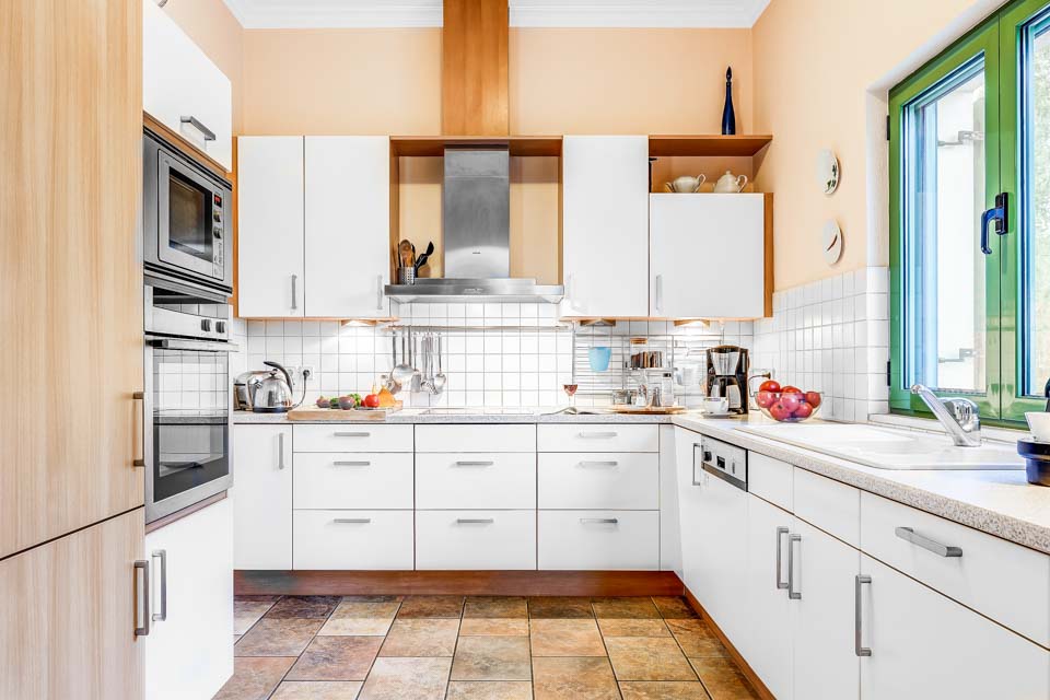 Listing photograph 10 of 24 of the house in Kalami, published by Corfu Home Finders.