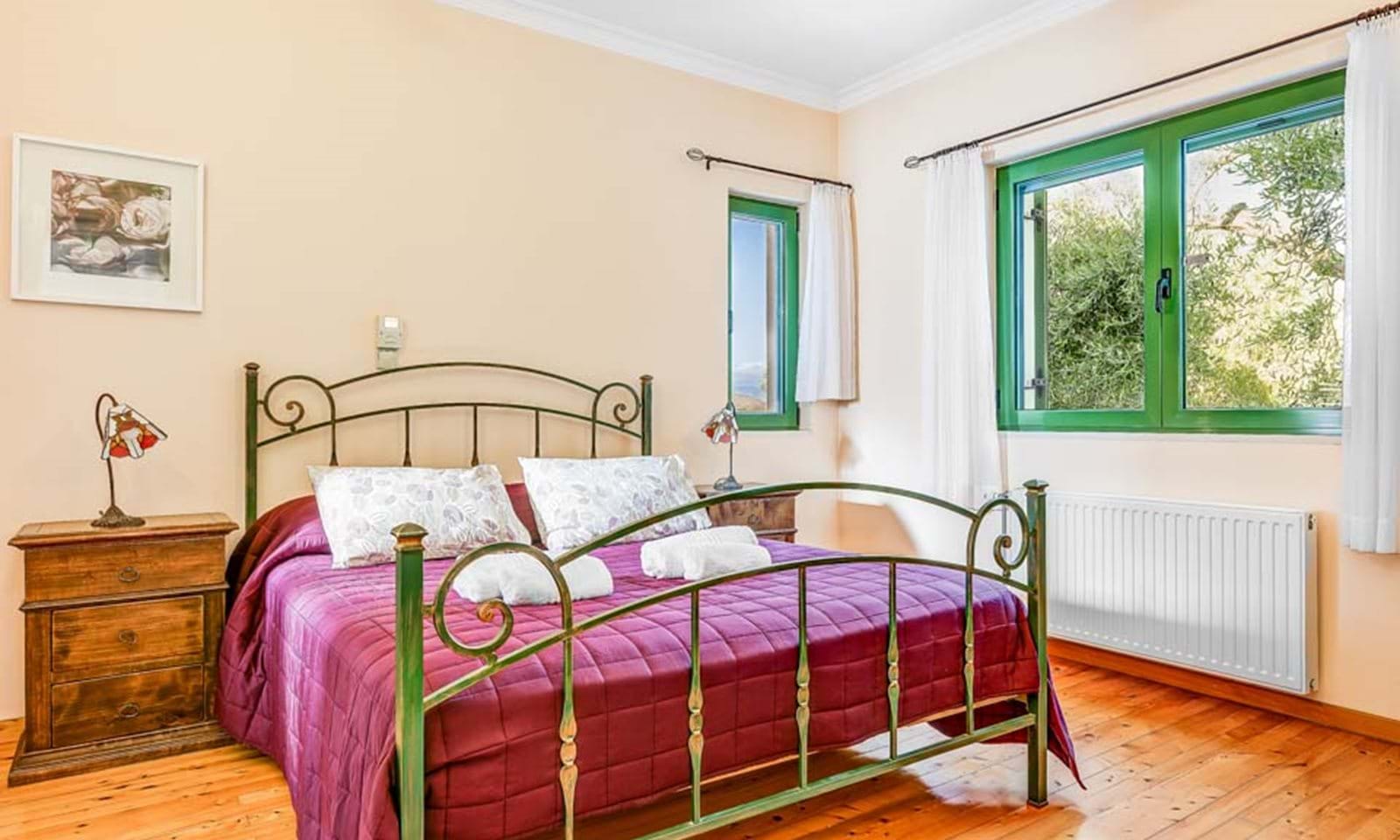 Listing photograph 14 of 24 of the house in Kalami, published by Corfu Home Finders.