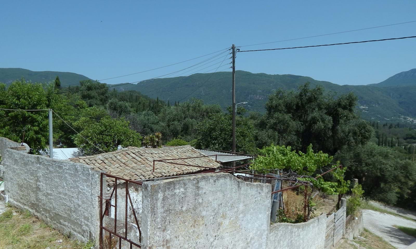 Listing photograph 14 of 17 of the house in Ano Korakiana, published by Corfu Home Finders.