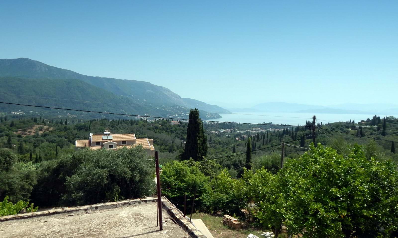 Listing photograph 1 of 17 of the house in Ano Korakiana, published by Corfu Home Finders.