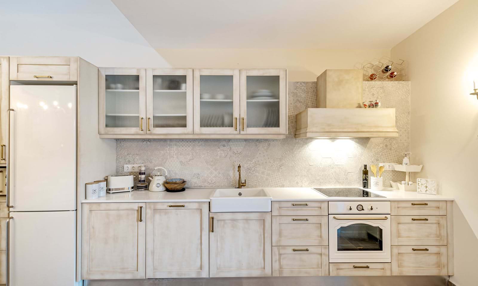 Listing photograph 10 of 28 of the house in Doukades, published by Corfu Home Finders.