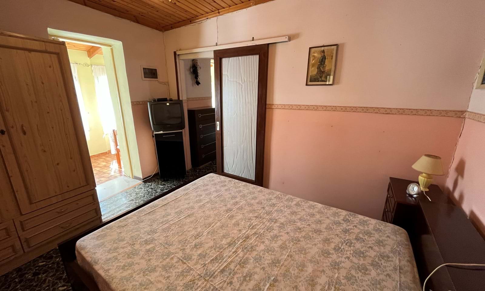 Listing photograph 3 of 29 of the house in Spartilas, published by Corfu Home Finders.