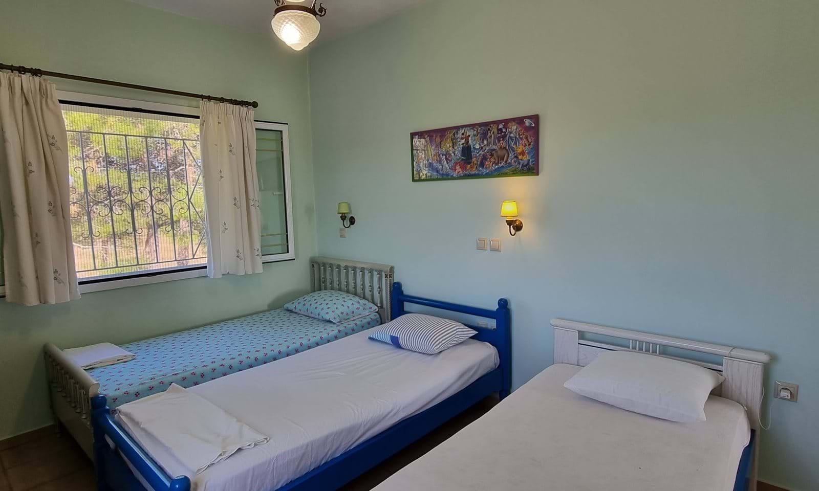 Listing photograph 8 of 11 of the house in Lefkimmi, published by Corfu Home Finders.