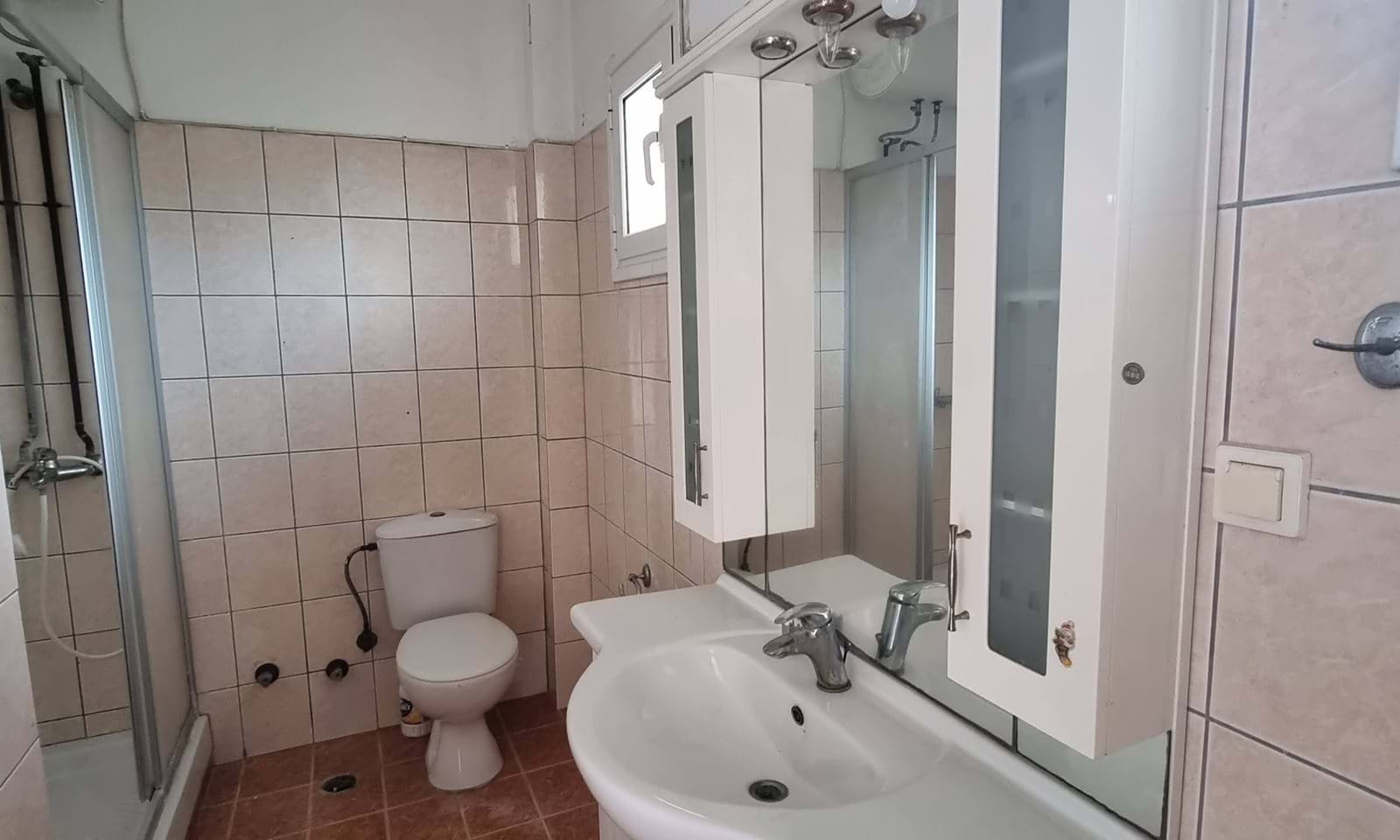 Listing photograph 11 of 14 of the house in Petriti, published by Corfu Home Finders.