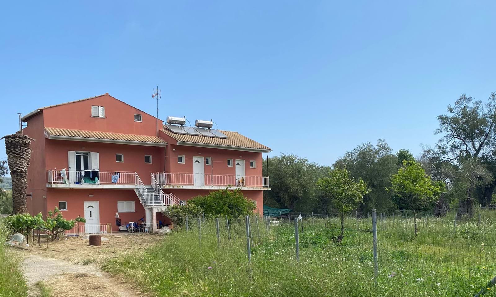 Listing photograph 1 of 14 of the house in Petriti, published by Corfu Home Finders.