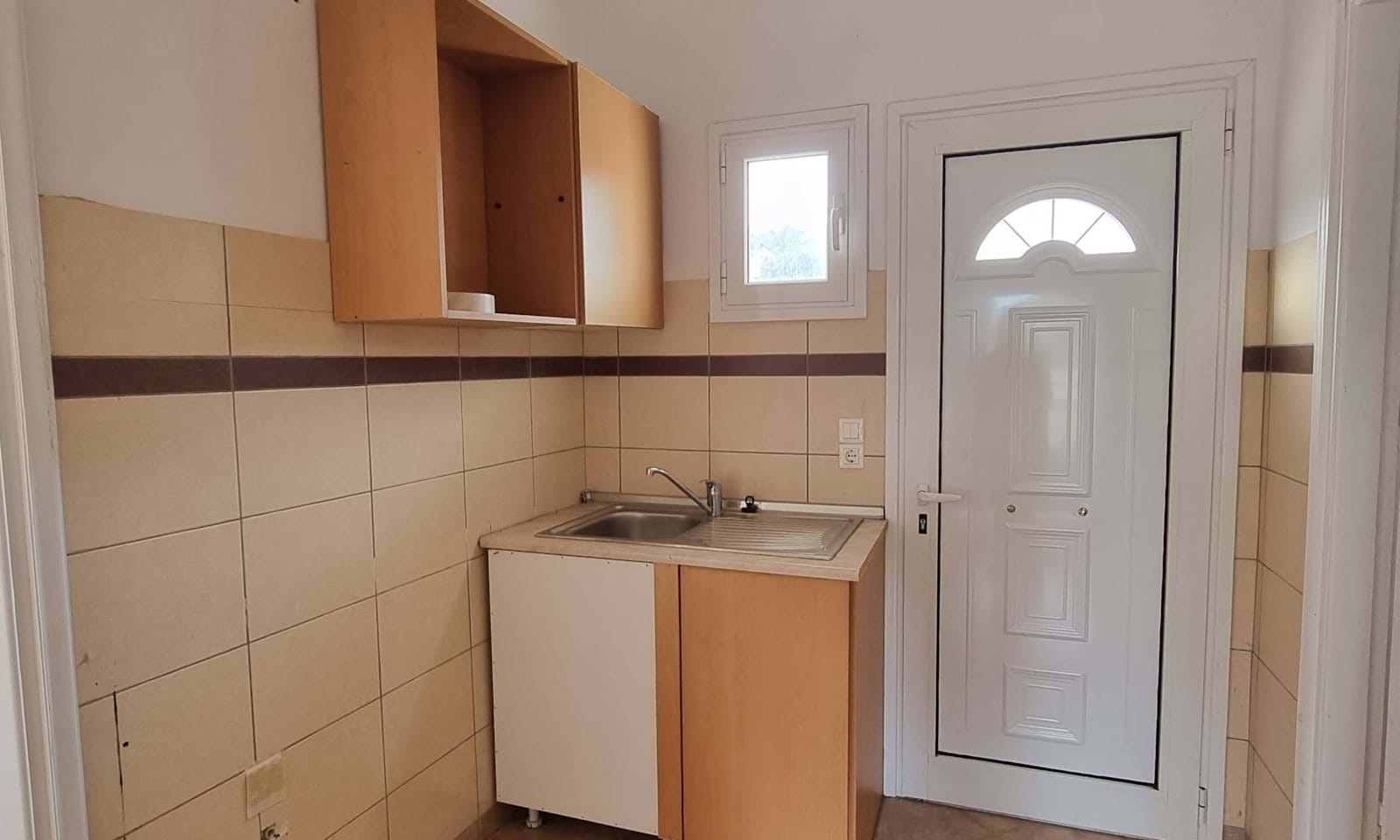 Listing photograph 4 of 14 of the house in Petriti, published by Corfu Home Finders.