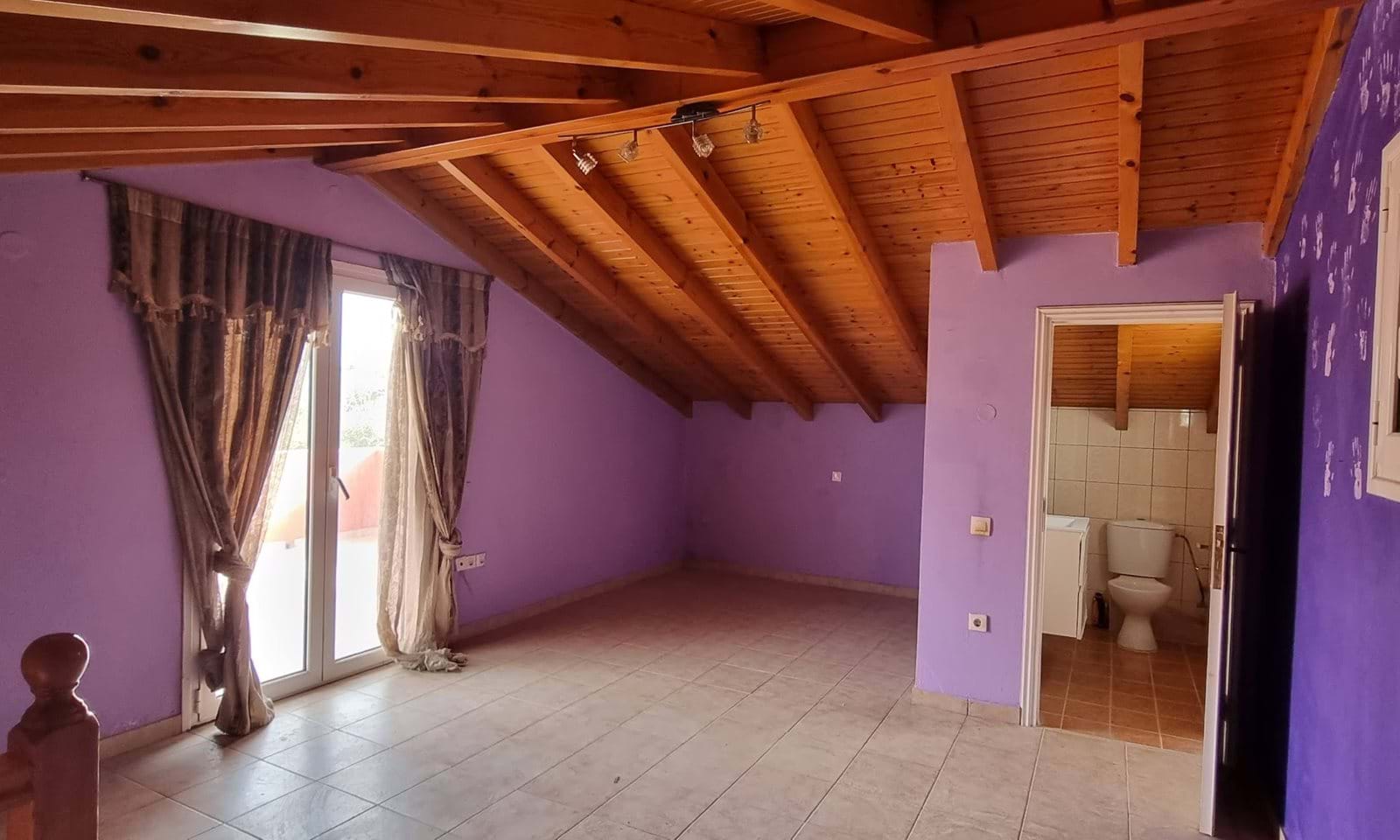 Listing photograph 6 of 14 of the house in Petriti, published by Corfu Home Finders.