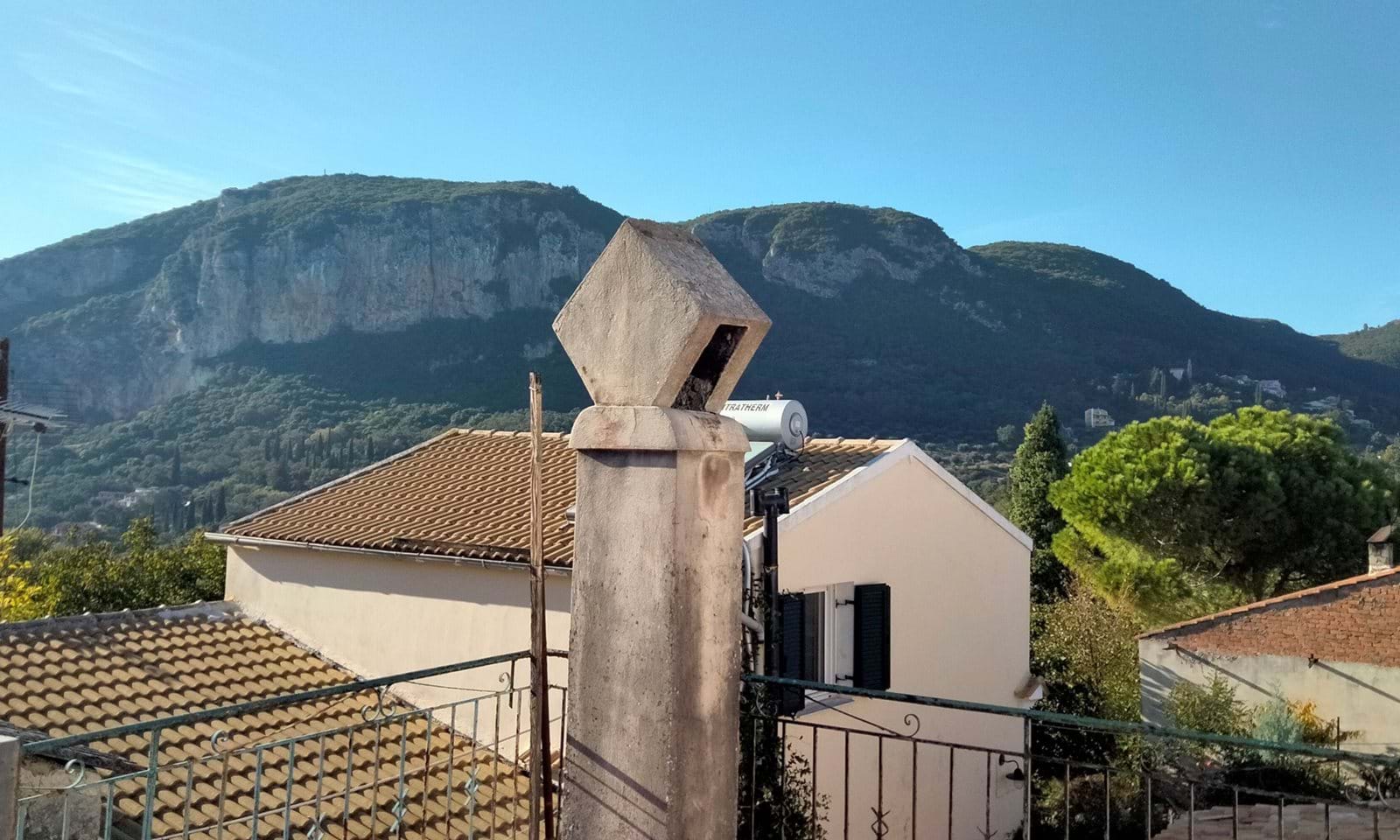 Listing photograph 8 of 9 of the house in Gardelades, published by Corfu Home Finders.