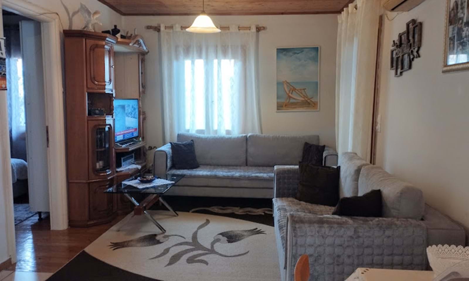 Listing photograph 5 of 12 of the house in Kassiopi, published by Corfu Home Finders.
