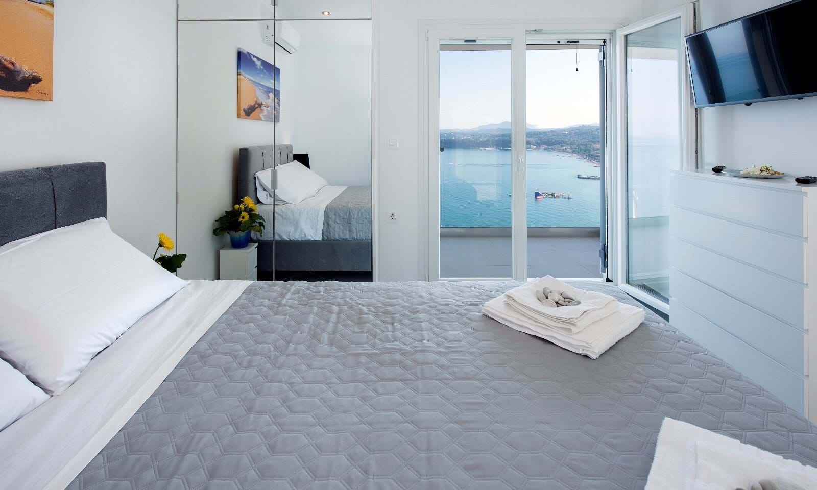 Listing photograph 15 of 16 of the house in Ipsos, published by Corfu Home Finders.