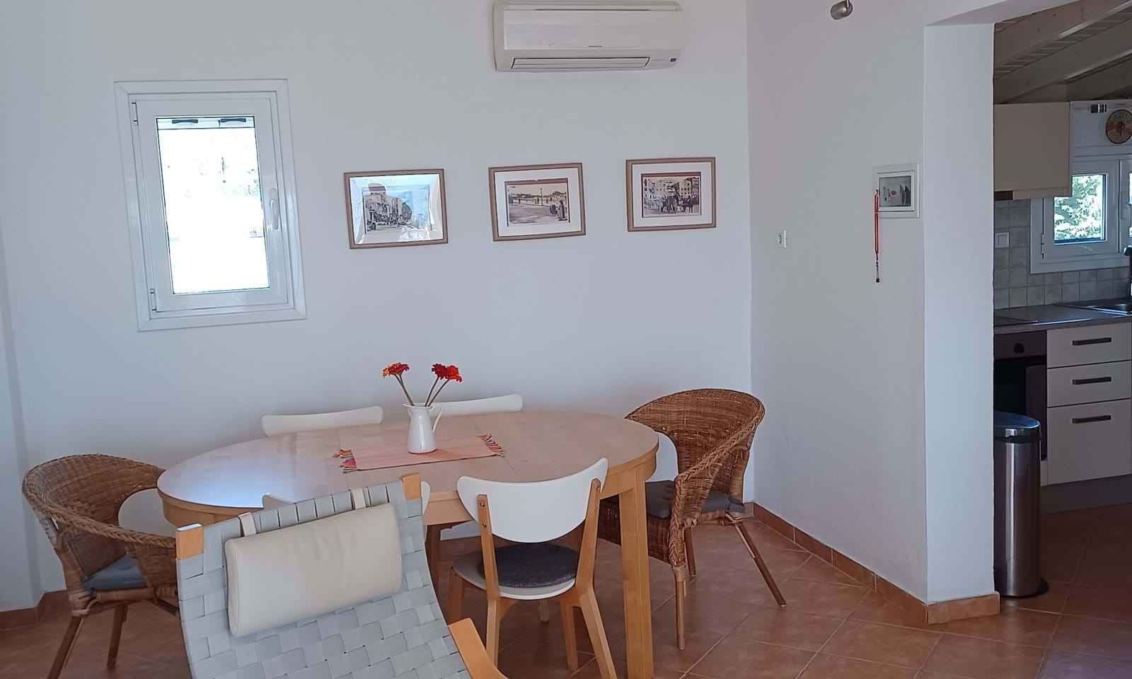 Listing photograph 5 of 16 of the commercial in Lefkimmi, published by Corfu Home Finders.