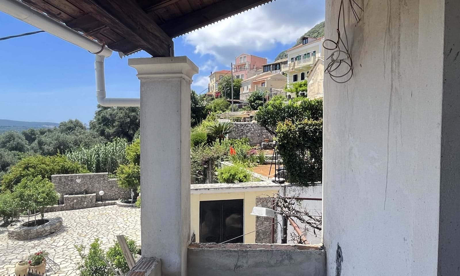 Listing photograph 13 of 14 of the house in Ano Korakiana, published by Corfu Home Finders.