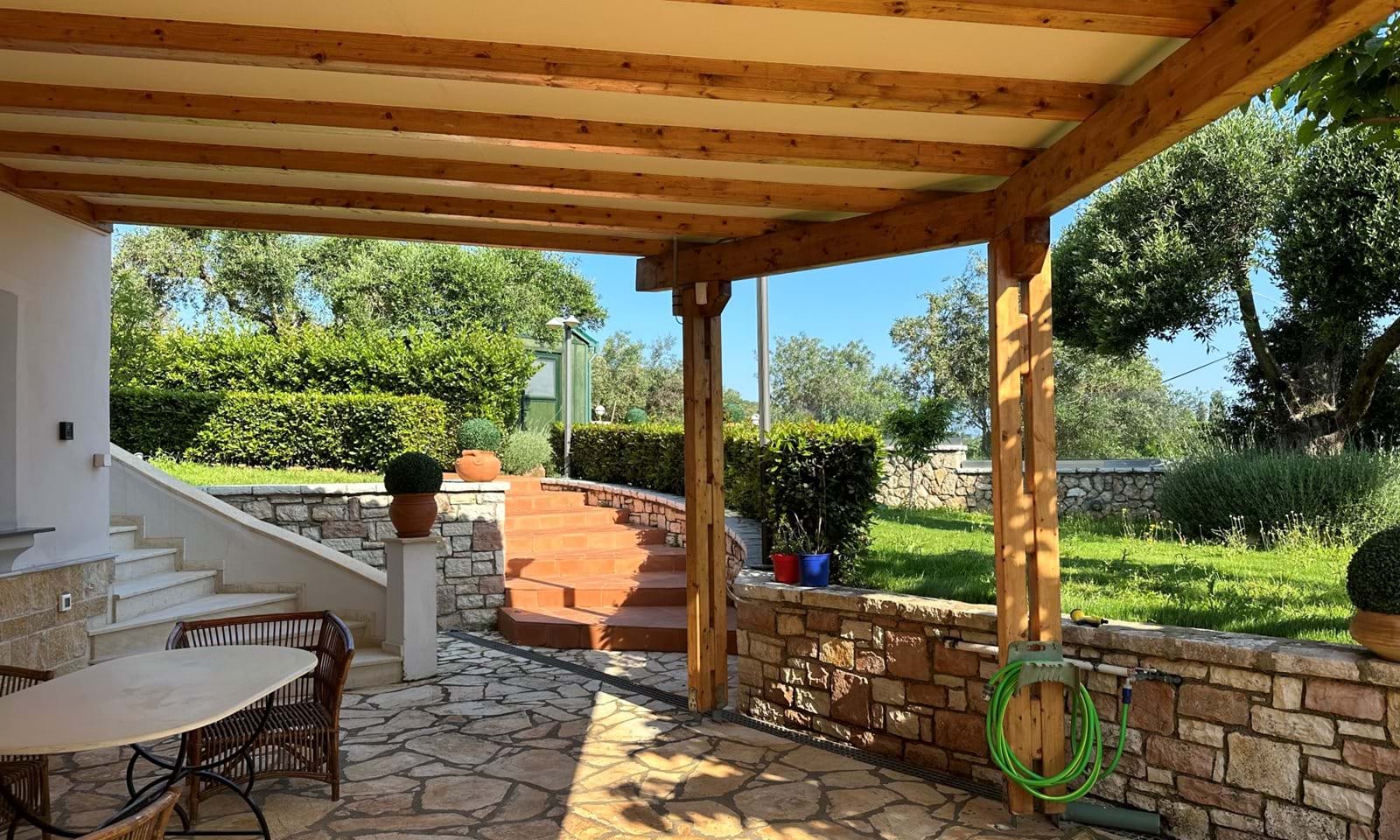 Listing photograph 20 of 34 of the house in Kassiopi, published by Corfu Home Finders.
