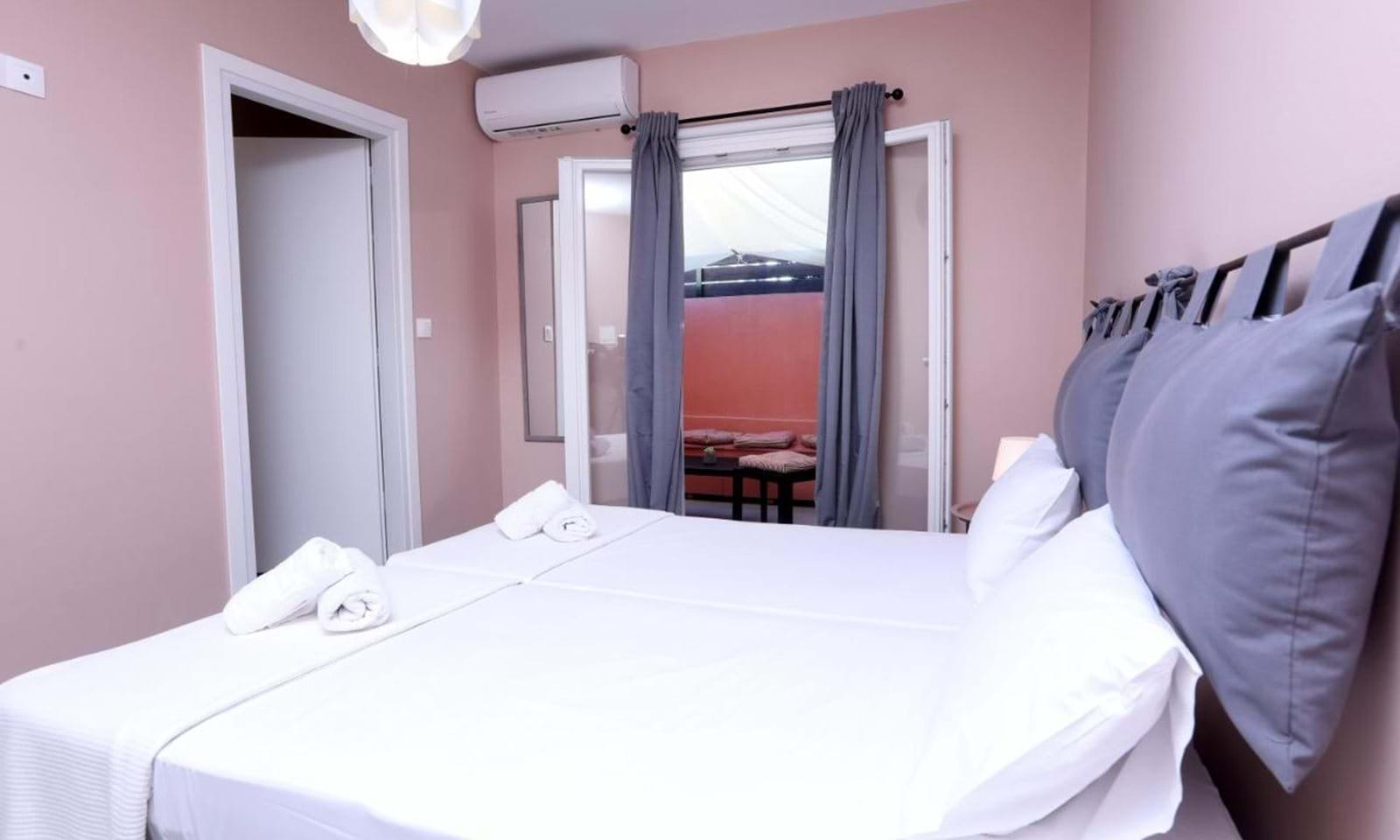 Listing photograph 18 of 18 of the apartment in Ipsos, published by Corfu Home Finders.