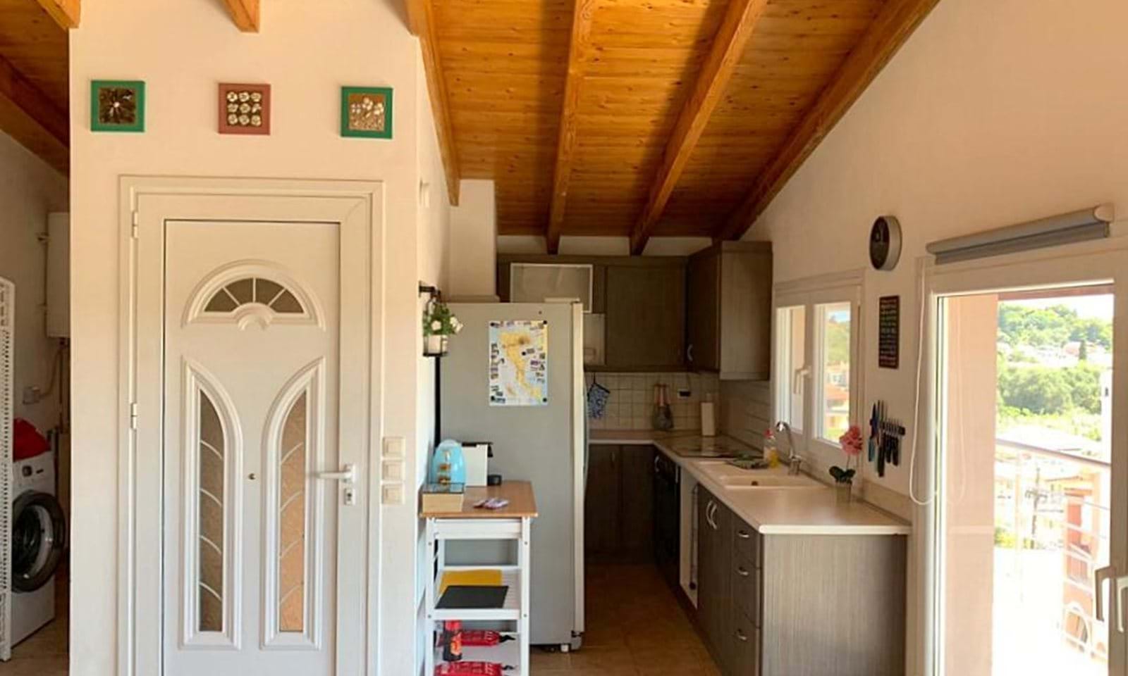 Listing photograph 4 of 14 of the apartment in Corfu Town, published by Corfu Home Finders.