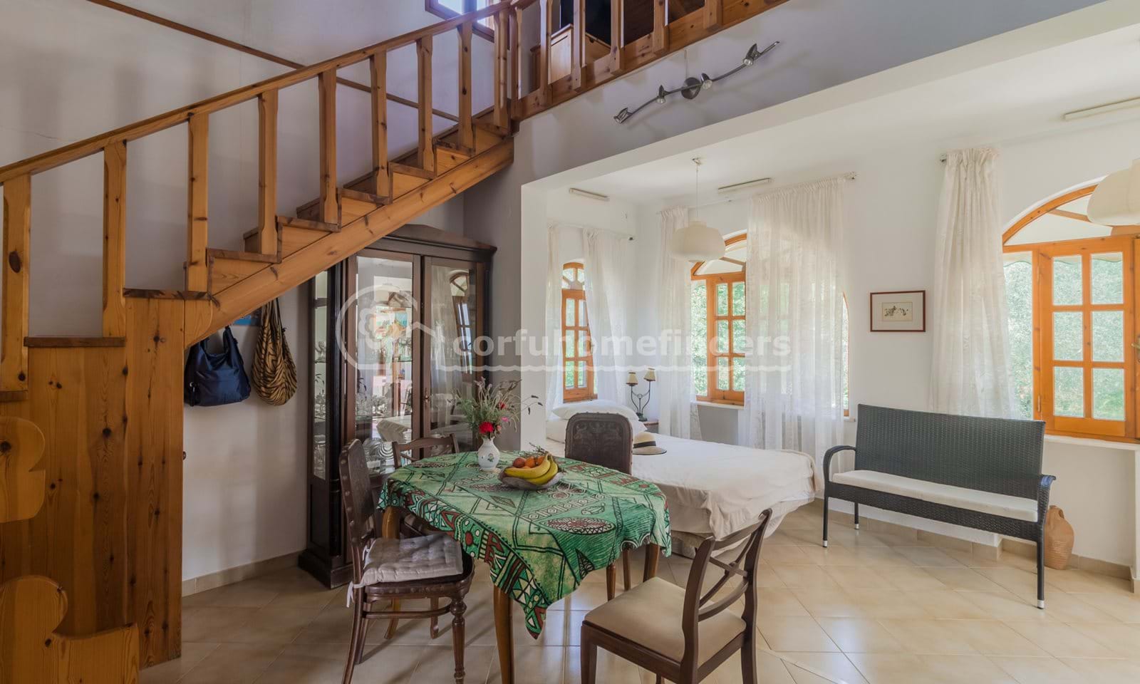 Listing photograph 8 of 48 of the house in Ano Korakiana, published by Corfu Home Finders.