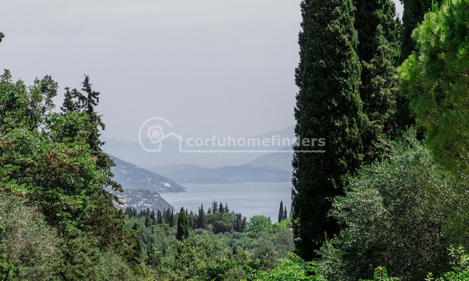 Listing photograph 17 of 48 of the house in Ano Korakiana, published by Corfu Home Finders.