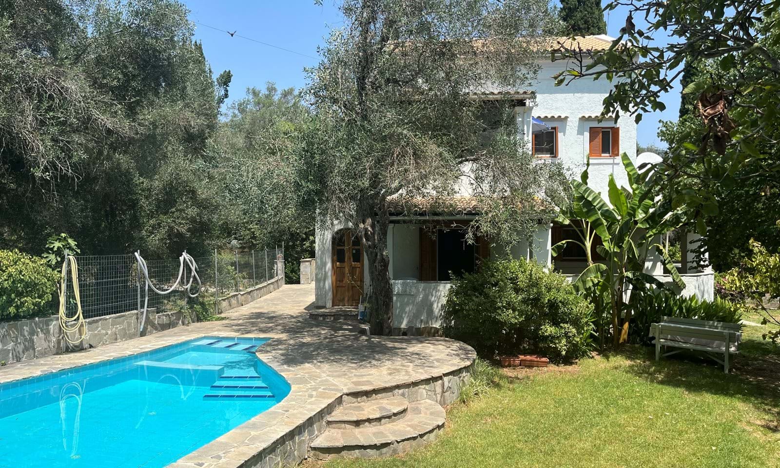 Listing photograph 28 of 48 of the house in Ano Korakiana, published by Corfu Home Finders.