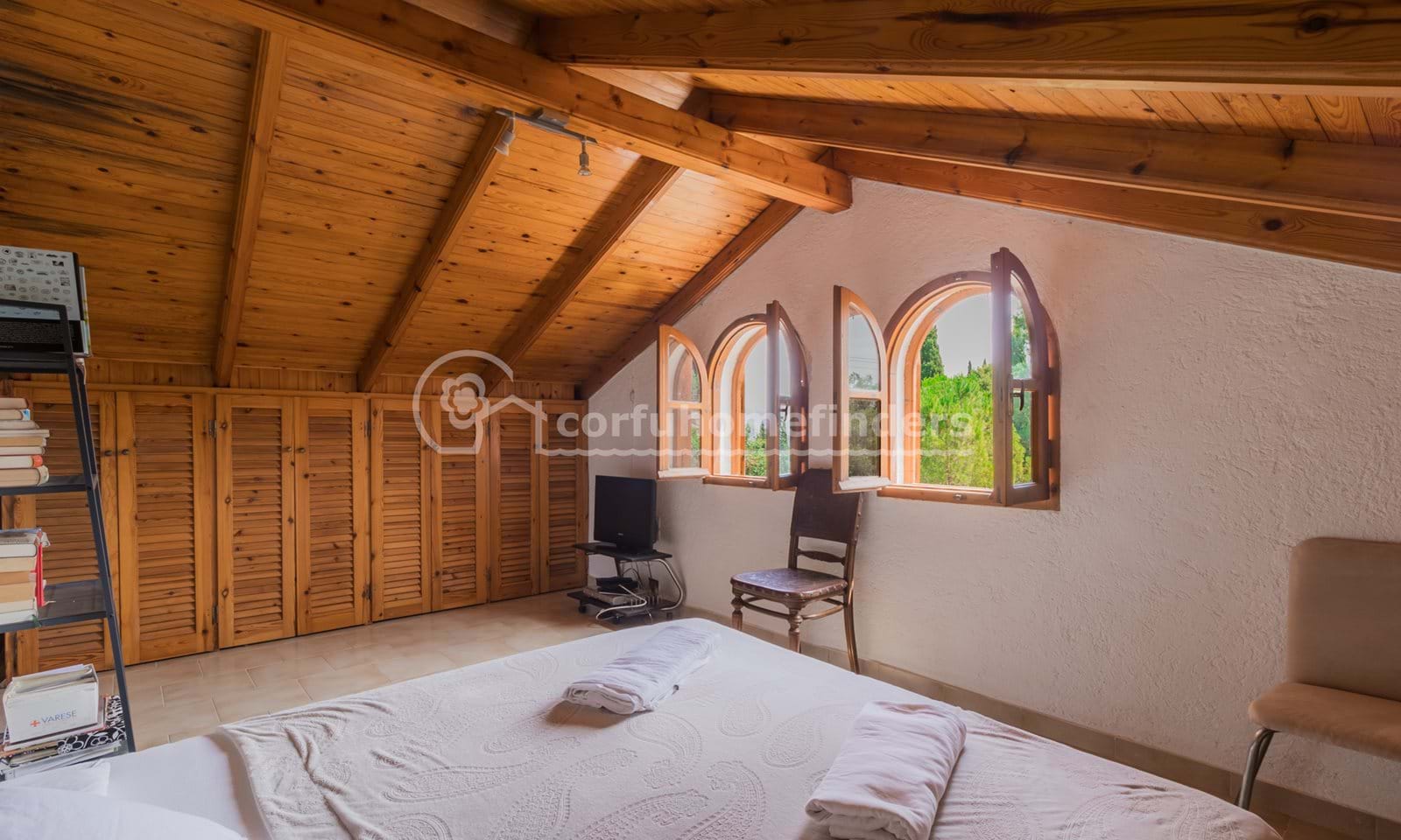 Listing photograph 10 of 48 of the house in Ano Korakiana, published by Corfu Home Finders.