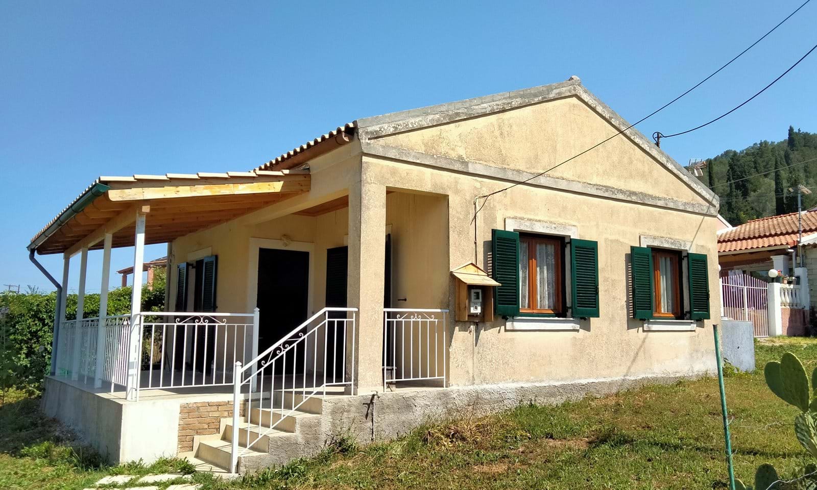 Listing photograph 1 of 10 of the house in Giannades, published by Corfu Home Finders.