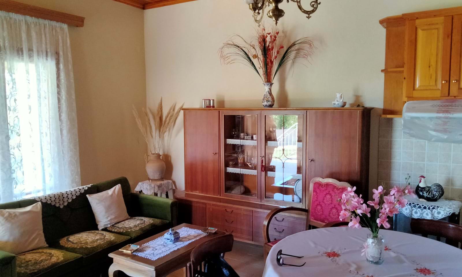 Listing photograph 4 of 10 of the house in Giannades, published by Corfu Home Finders.