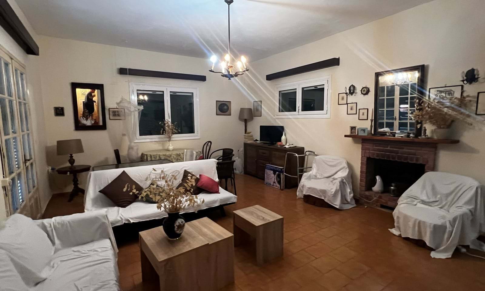 Listing photograph 20 of 24 of the house in Agios Ioannis, published by Corfu Home Finders.