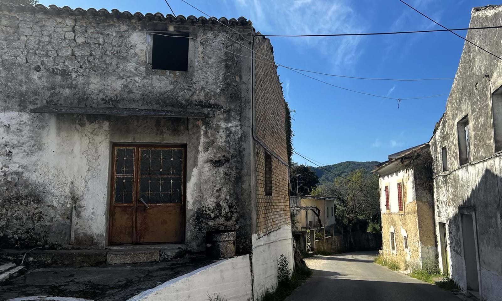 Listing photograph 9 of 9 of the house in Arkadades, published by Corfu Home Finders.