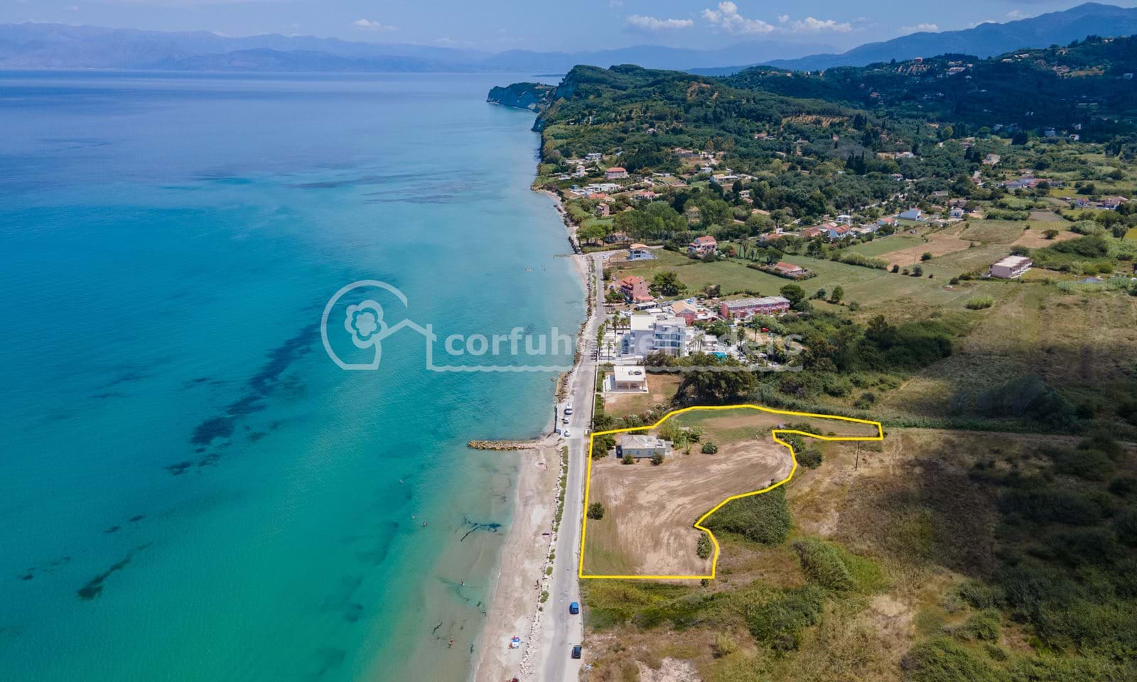 Listing photograph 10 of 13 of the house in Agios Ioannis, published by Corfu Home Finders.