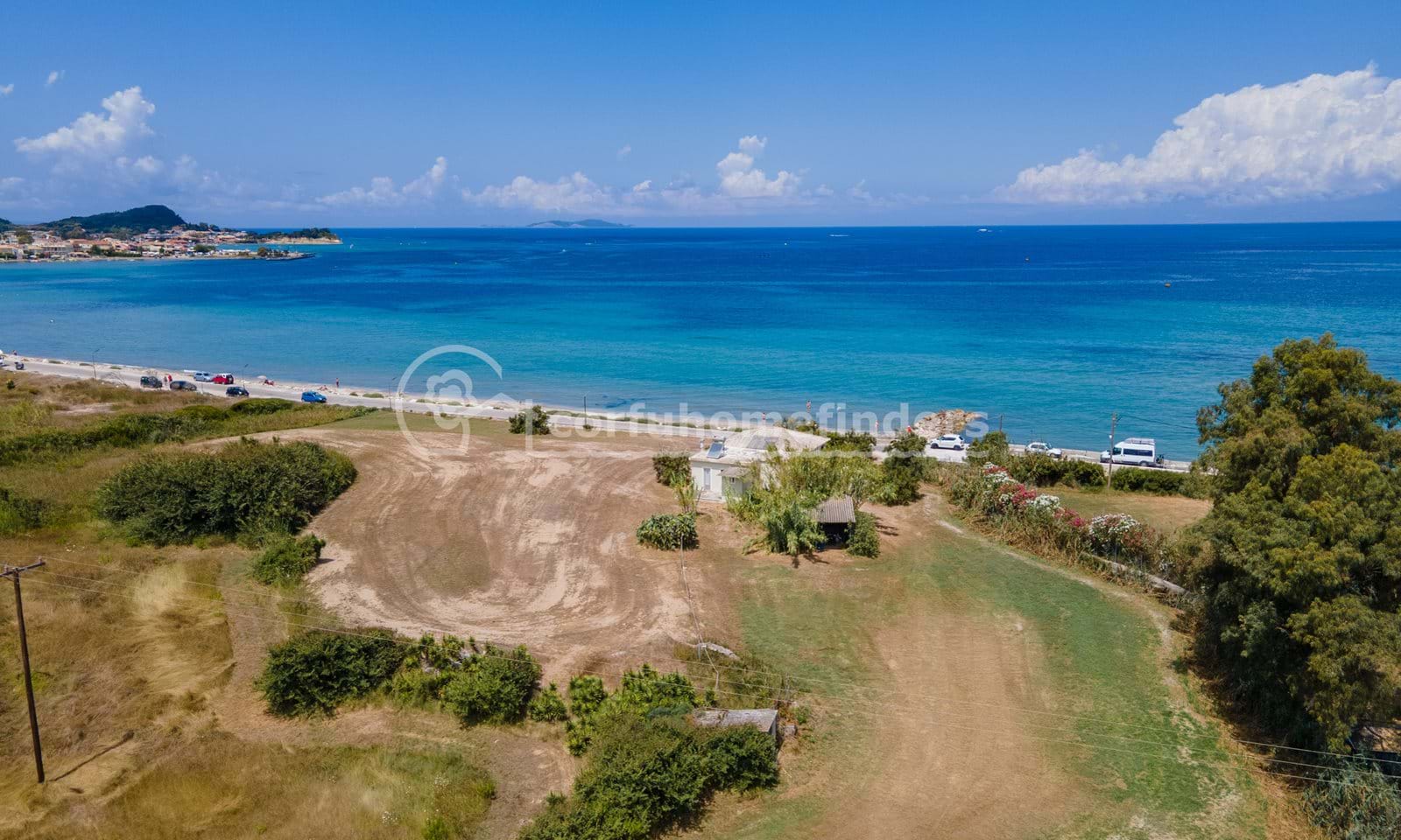 Listing photograph 8 of 13 of the house in Agios Ioannis, published by Corfu Home Finders.