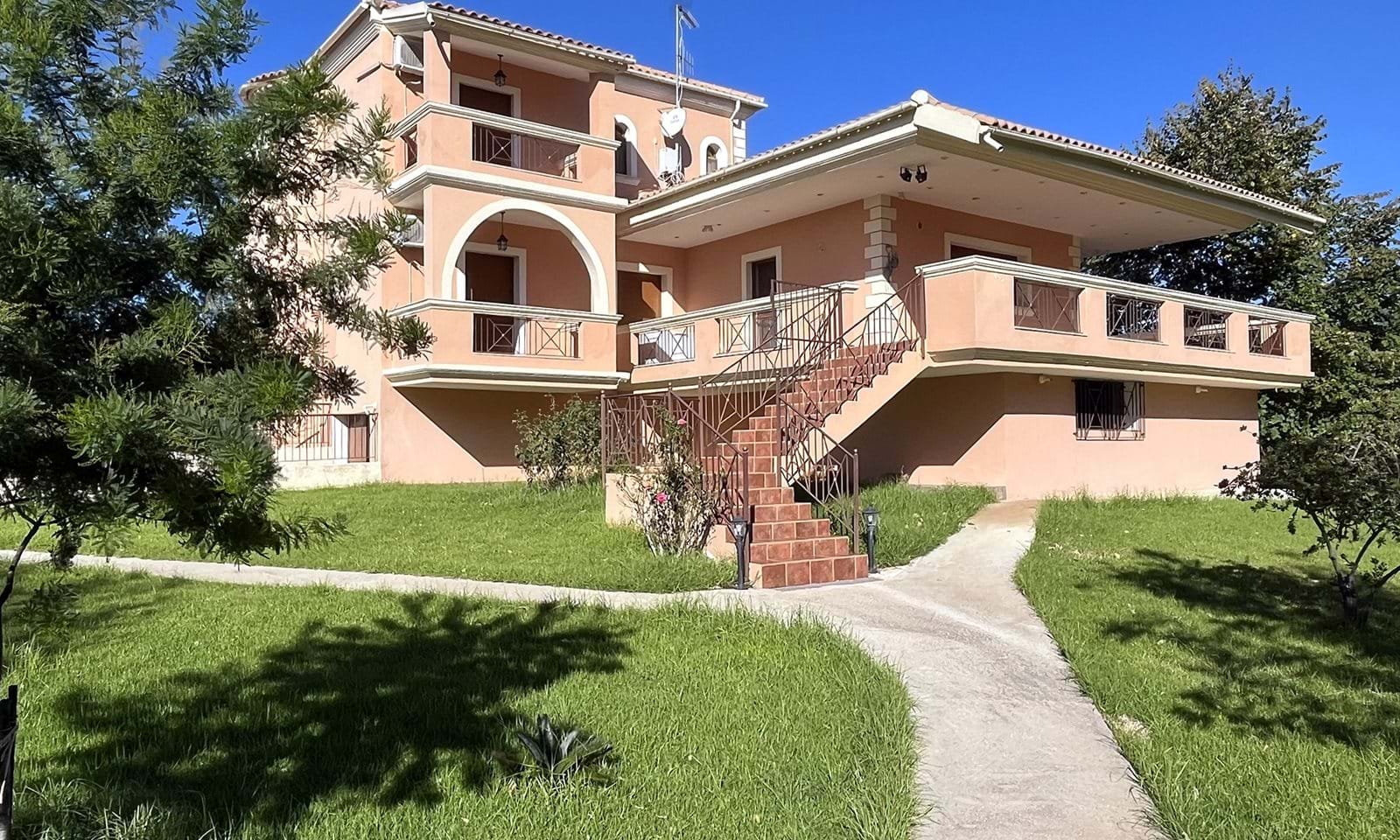 Listing photograph 1 of 18 of the house in Dassia, published by Corfu Home Finders.