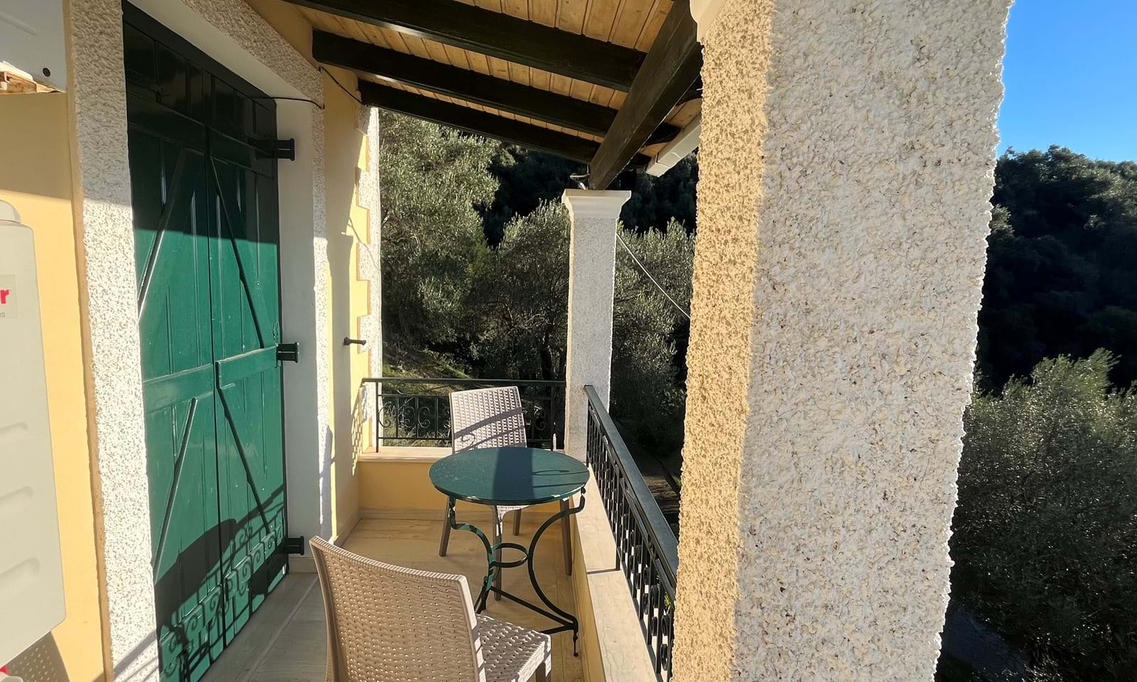 Listing photograph 2 of 18 of the house in Barbati, published by Corfu Home Finders.