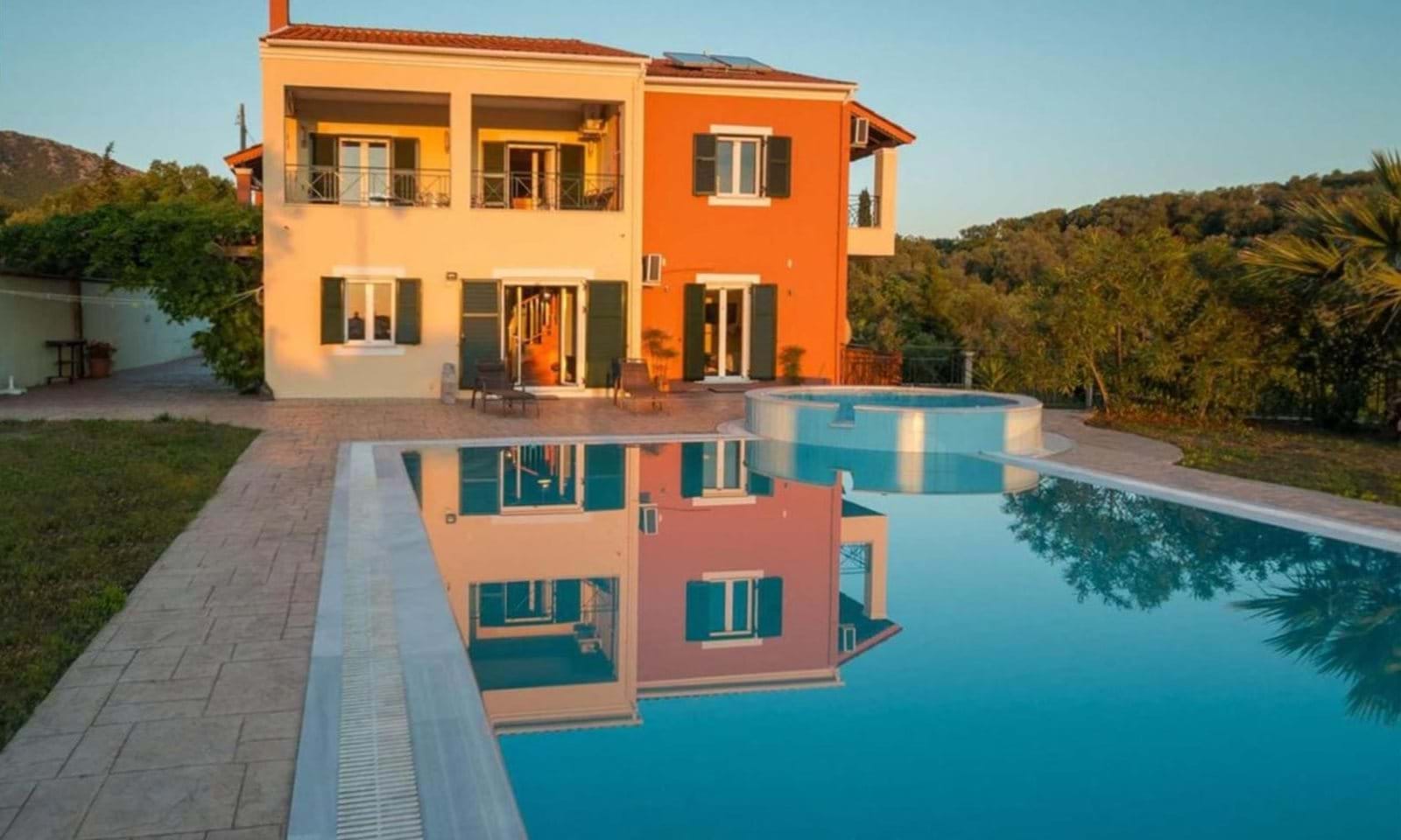 Listing photograph 1 of 16 of the house in Sgourades, published by Corfu Home Finders.