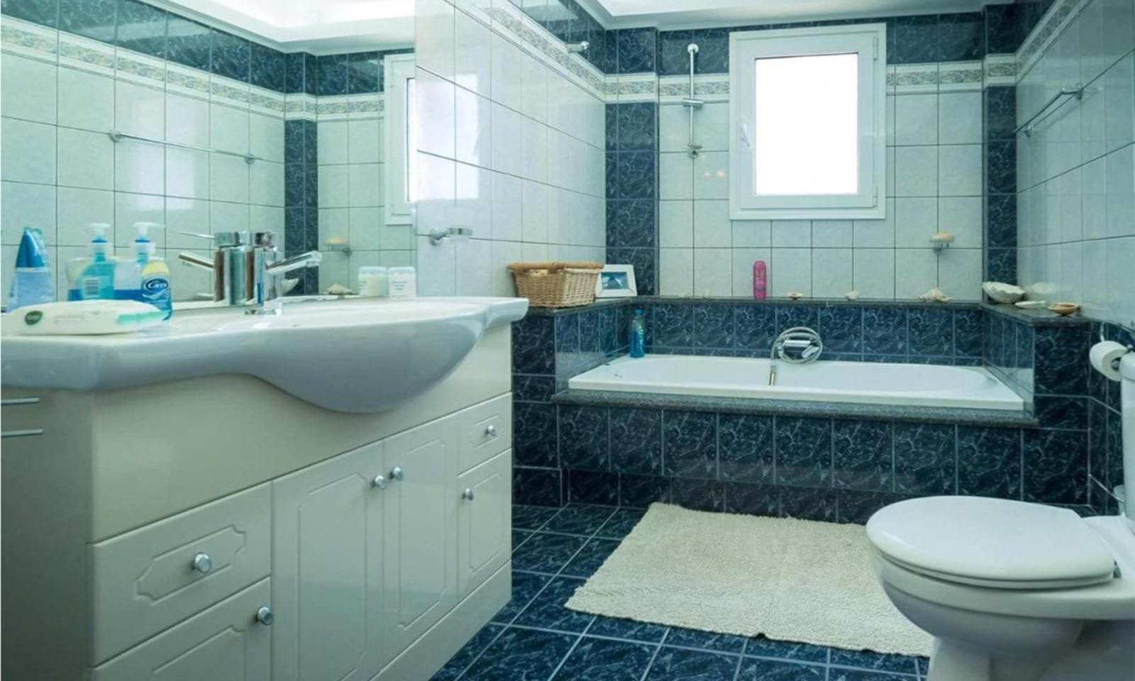 Listing photograph 13 of 16 of the house in Sgourades, published by Corfu Home Finders.