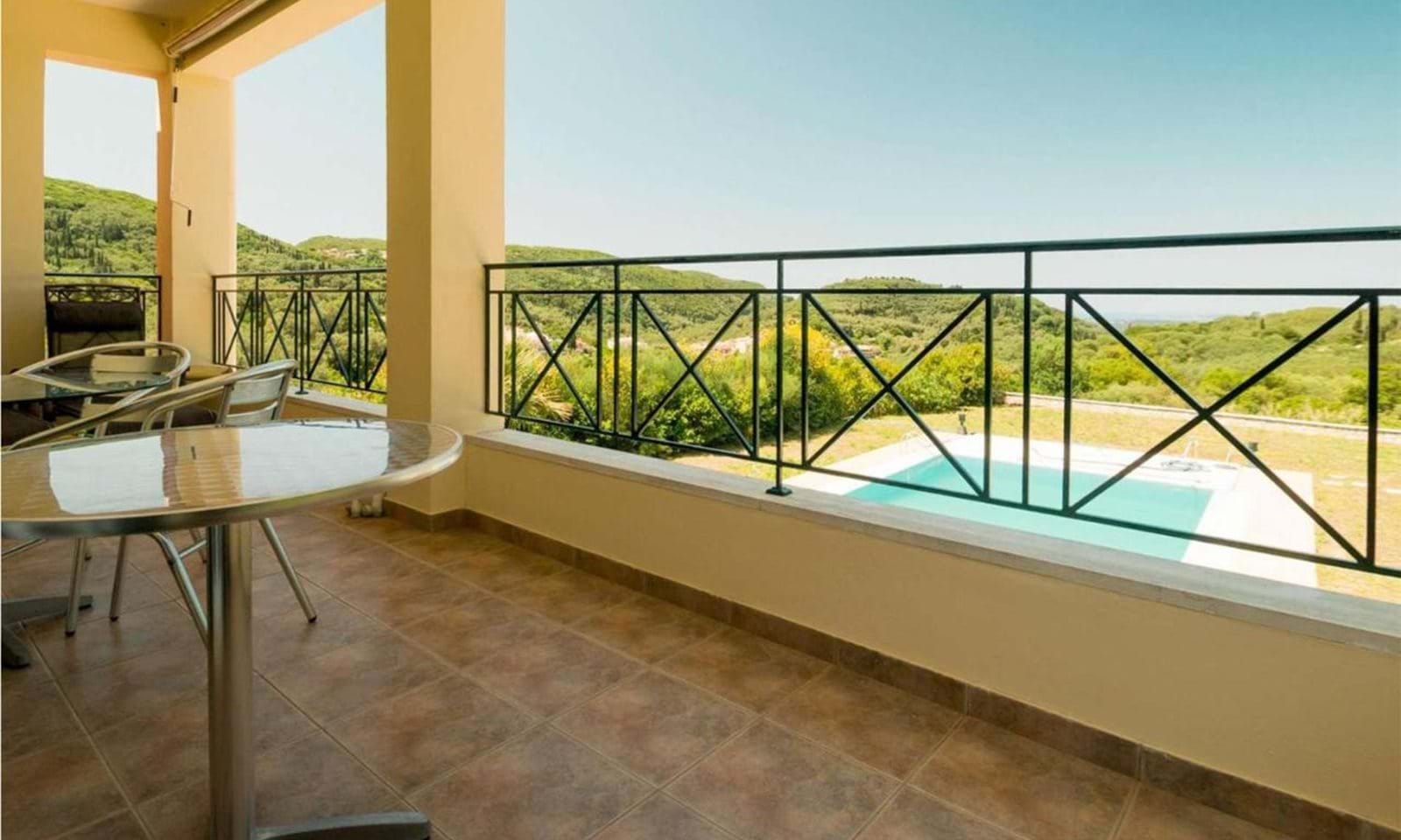 Listing photograph 14 of 16 of the house in Sgourades, published by Corfu Home Finders.